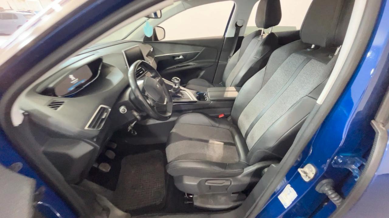Peugeot 3008 PureTech Turbo 130 S&S Allure