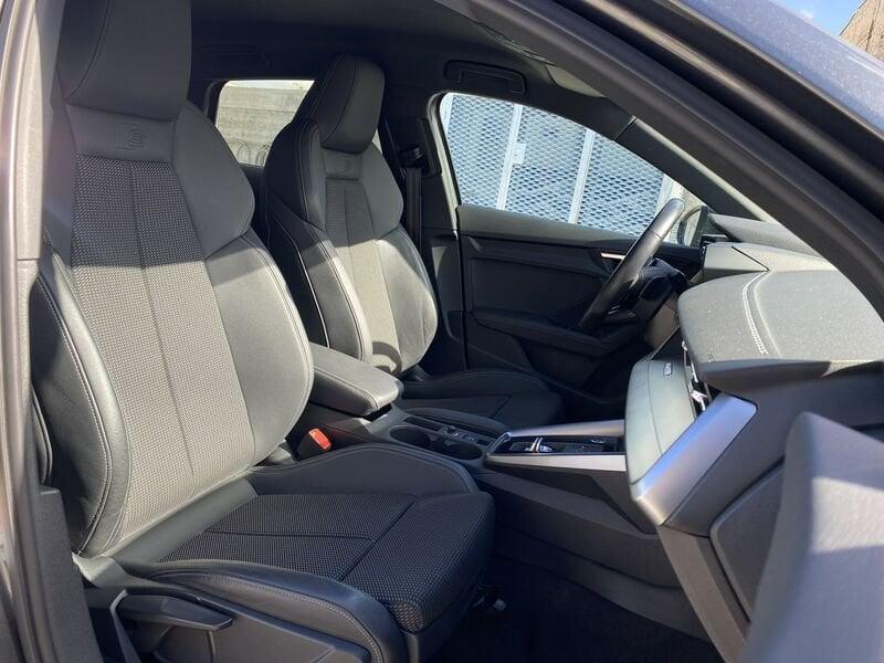 Audi A3 SPB S Line interno ed esterno 2.0 TDI 150CV S-Tronic 35