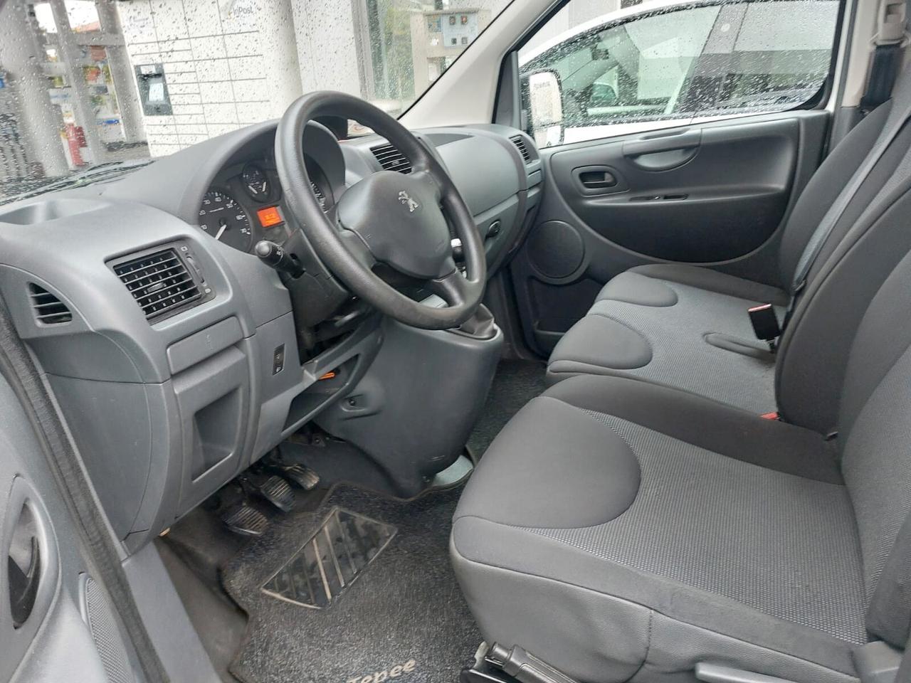 Peugeot EXPERT AUTOCARRO 6 POSTI UNICO PROPRIETARIO