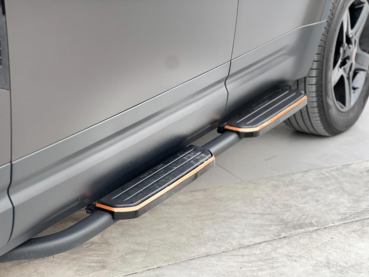 Land Rover Defender 110 3.0D I6 300 CV AWD Auto X-Dynamic HSE