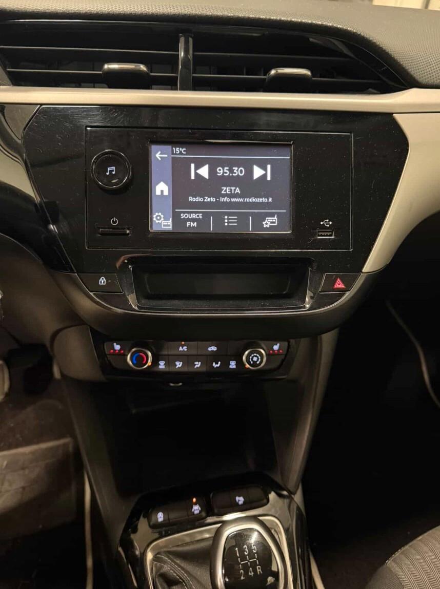 Opel Corsa 1.2 Edition 2020 - SINISTRATA