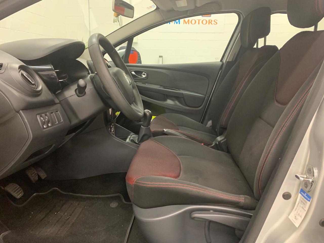 Renault Clio 1.2 75CV 5 porte Wave