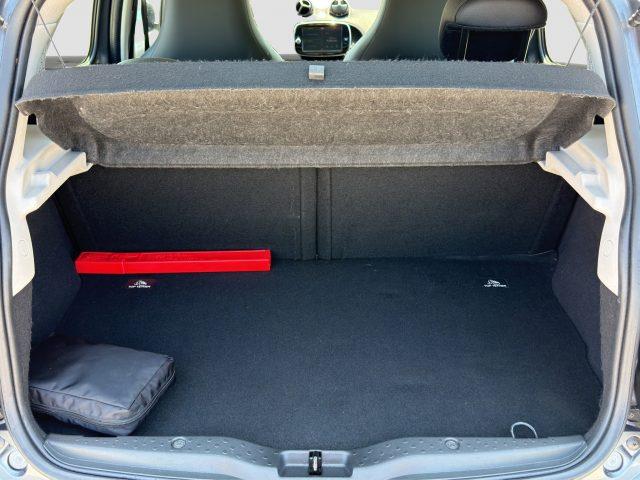 SMART ForFour forfour EQ Racingrey (22kw)