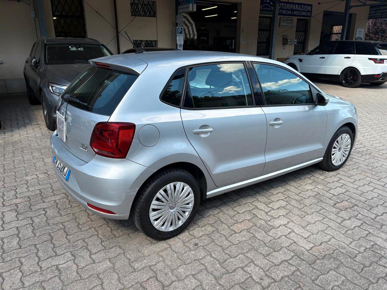Volkswagen Polo 5 Porte Polo 5p 1.4 tdi Fresh 75cv OK NEOPATENTATO