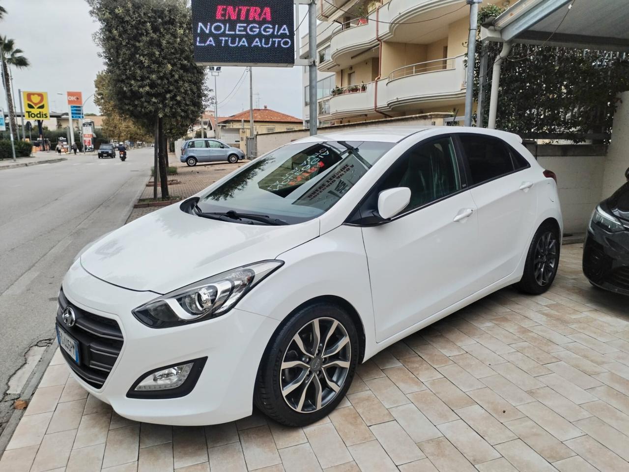 Hyundai i30 1.6 CRDi 5p. Go!