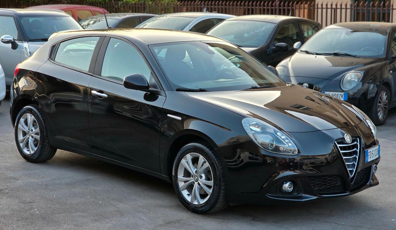 Alfa Romeo Giulietta 1.6 JTDm-2 120 CV Distinctive