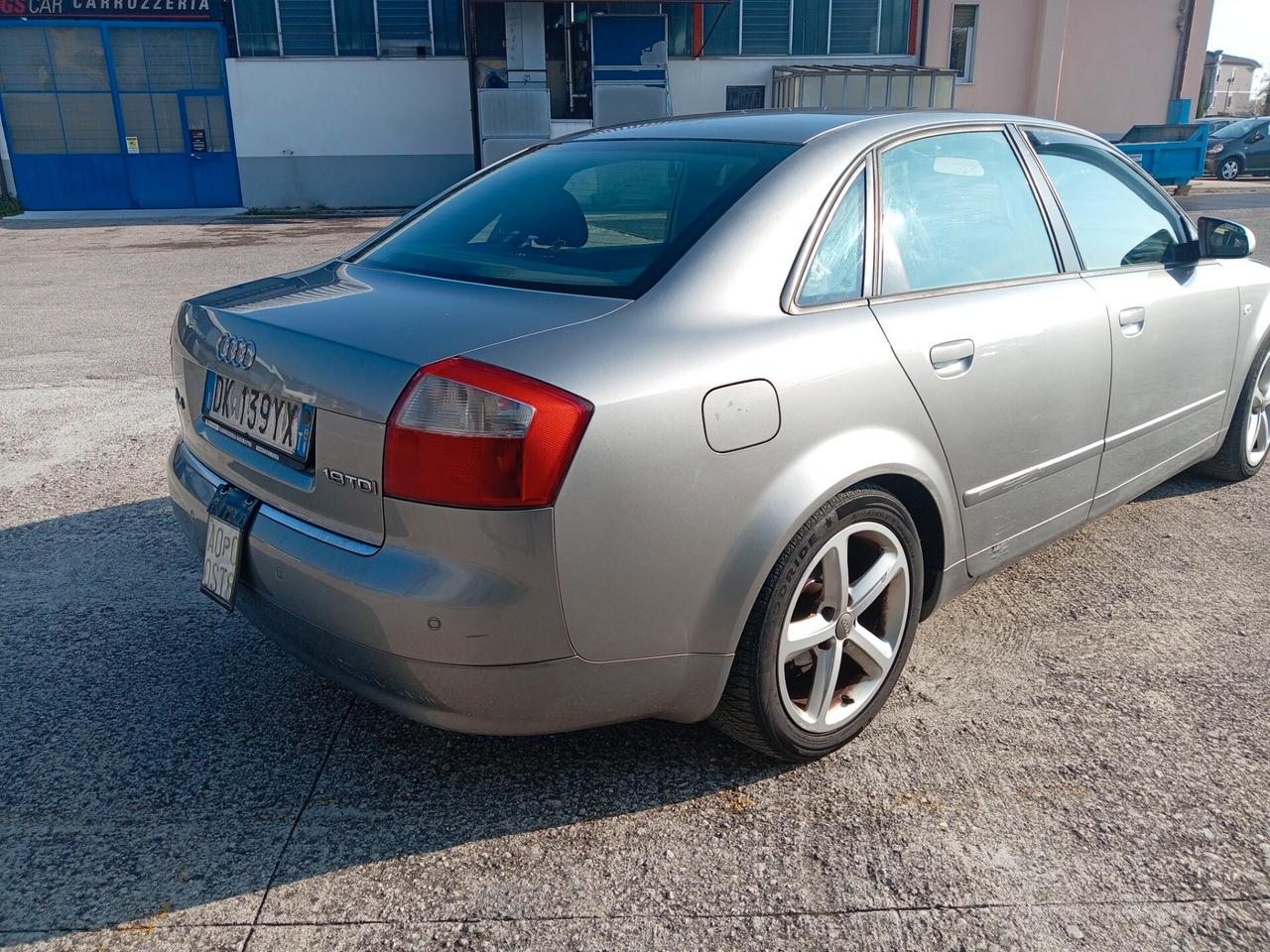 Audi A4 1.9 TDI/130 CV cat
