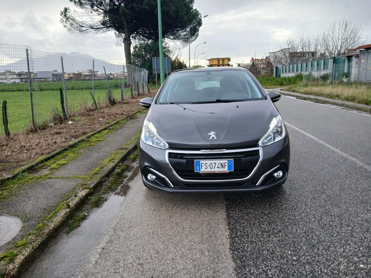 Peugeot 208 PureTech 82 5 porte Allure 40 mila km