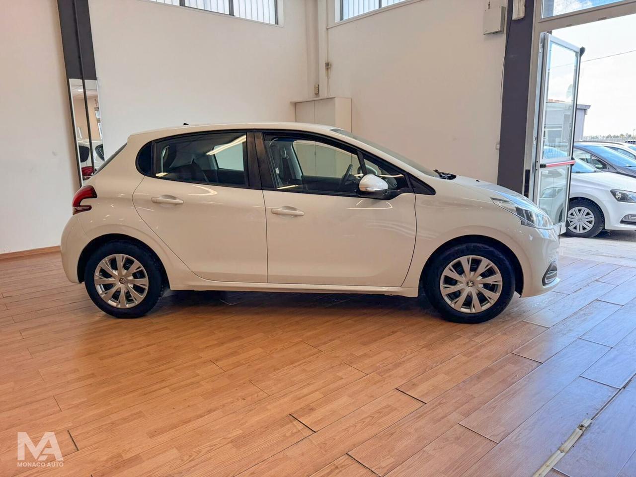 Peugeot 208 1.4 HDi 68 cv Active 2015
