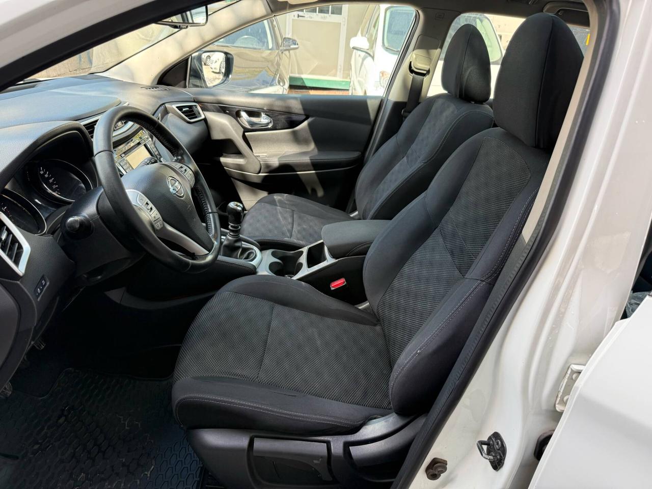 Nissan Qashqai 1.5 dCi N-Connecta - 2017