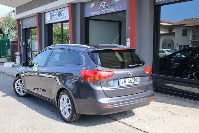 KIA cee'd 1.4 CVVT SW Navi Tel USB Android Apple NEOPATENTAT