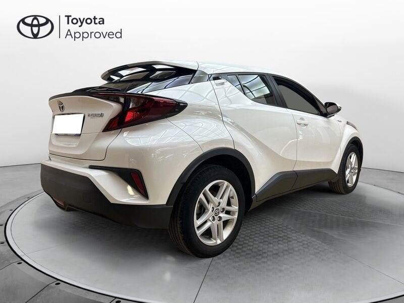 Toyota C-HR 1.8h Active E-CVT