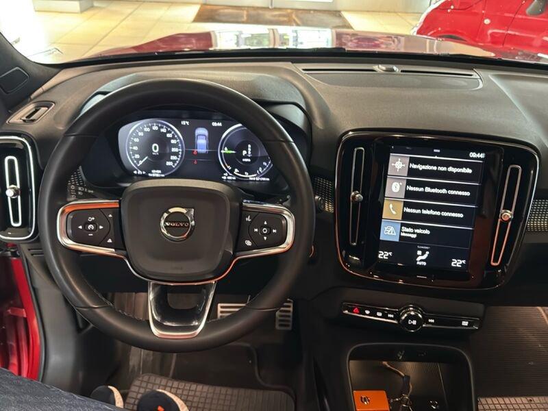 Volvo XC40 Recharge T4 Recharge Plug-in auto R-Design