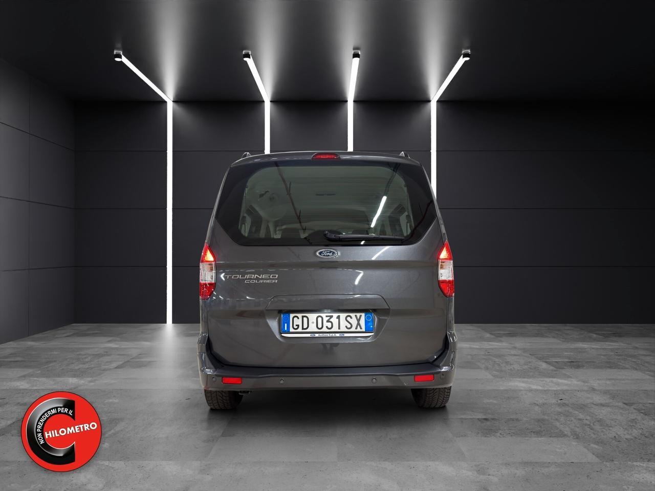 Ford Tourneo Courier 1.5 TDCI 100 CV S&S Plus