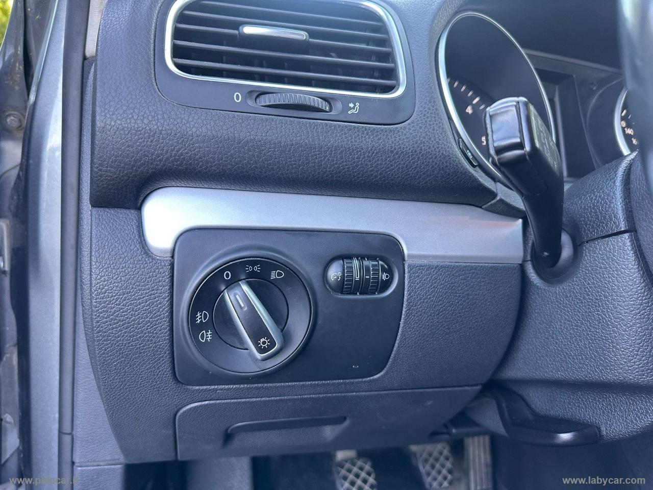 VOLKSWAGEN Golf Variant 1.6 TDI DPF Highline
