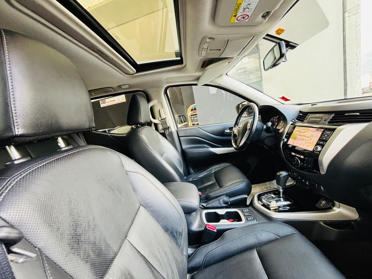 Nissan Navara 2.3 dCi 190 CV 4WD Double Cab N-Guard