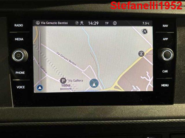 VOLKSWAGEN T6.1 Transporter 30 - CARAVELLE 2.0 TDI Auto