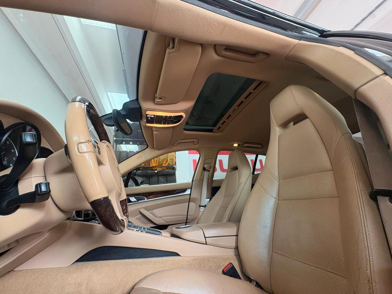 PORSCHE PANAMERA 4 CAMBIO -AUT. 4X4 Benz.3.6 CV 300 Km 254.696 Garanzia 12 mesi
