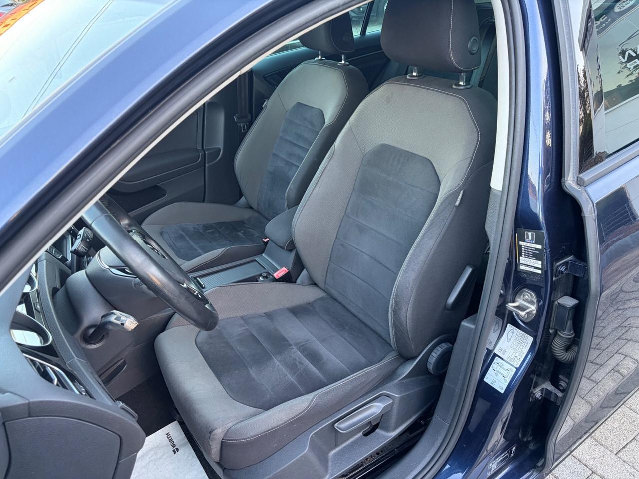 Volkswagen Golf 1.6 TDI 115 CV 5p. Highline BlueMotion Technology