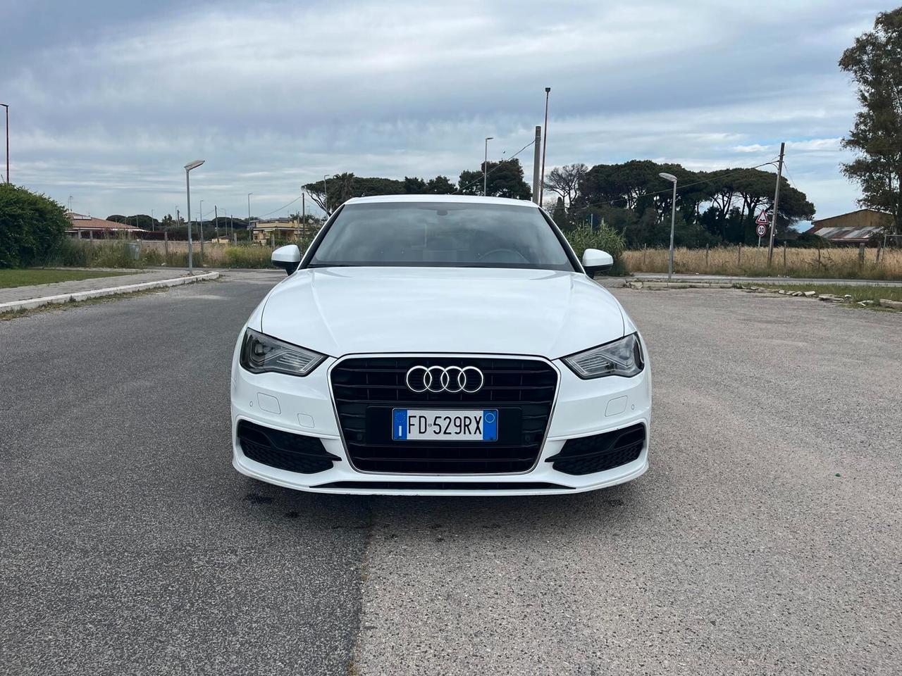 Audi A3 1.6 TDI 116cv S LINE/FULL LED/FULL OPTIONAL/UNICO PROPRIETARIO