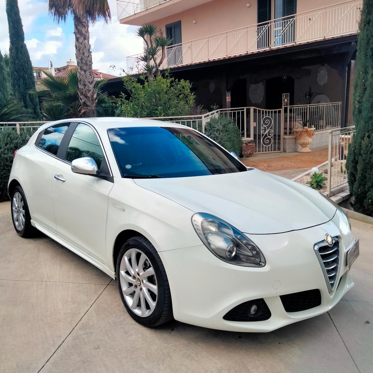 Alfa Romeo Giulietta 1.6 JTDm-2 105 CV Exclusive