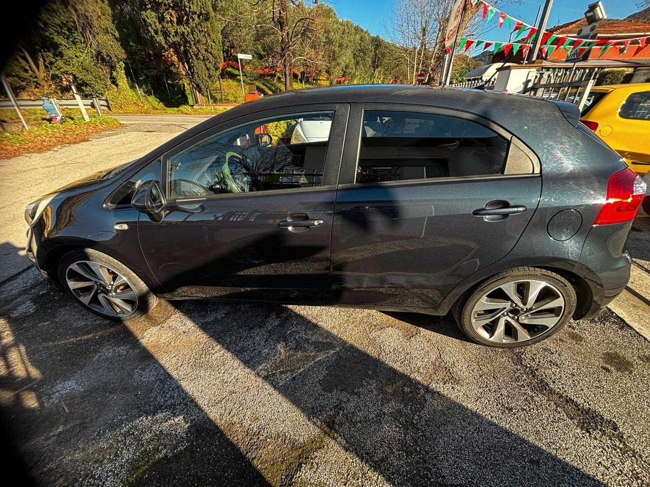 Kia Rio 1.1 CRDi 5p. Cool