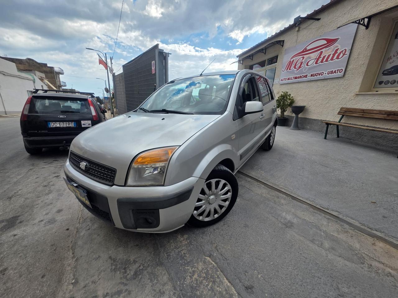 Ford Fusion 1.4 TDCi 5p. Collection