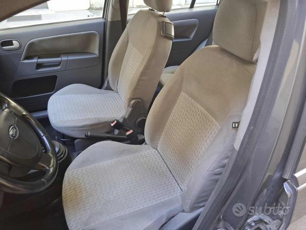 FORD Fusion 1.4 16V 5p.