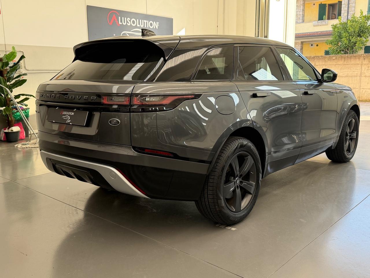 Land Rover Range Velar 2.0D I4 240 CV R-Dynamic SE