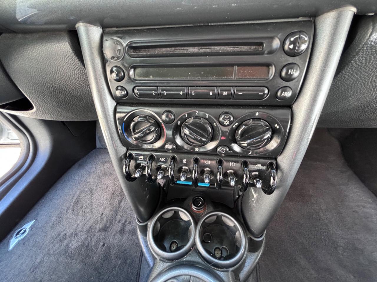 Mini 1.6 16V One de luxe