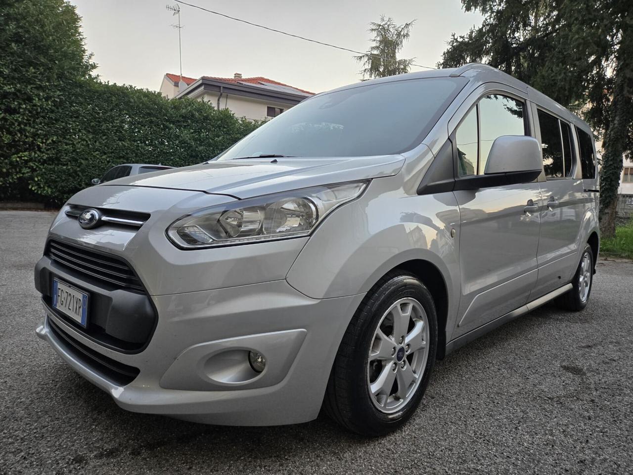 Ford Tourneo Connect Tourneo Connect 1.5 TDCi 120