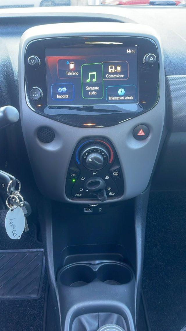 PEUGEOT 108 VTi 72 5 porte Active