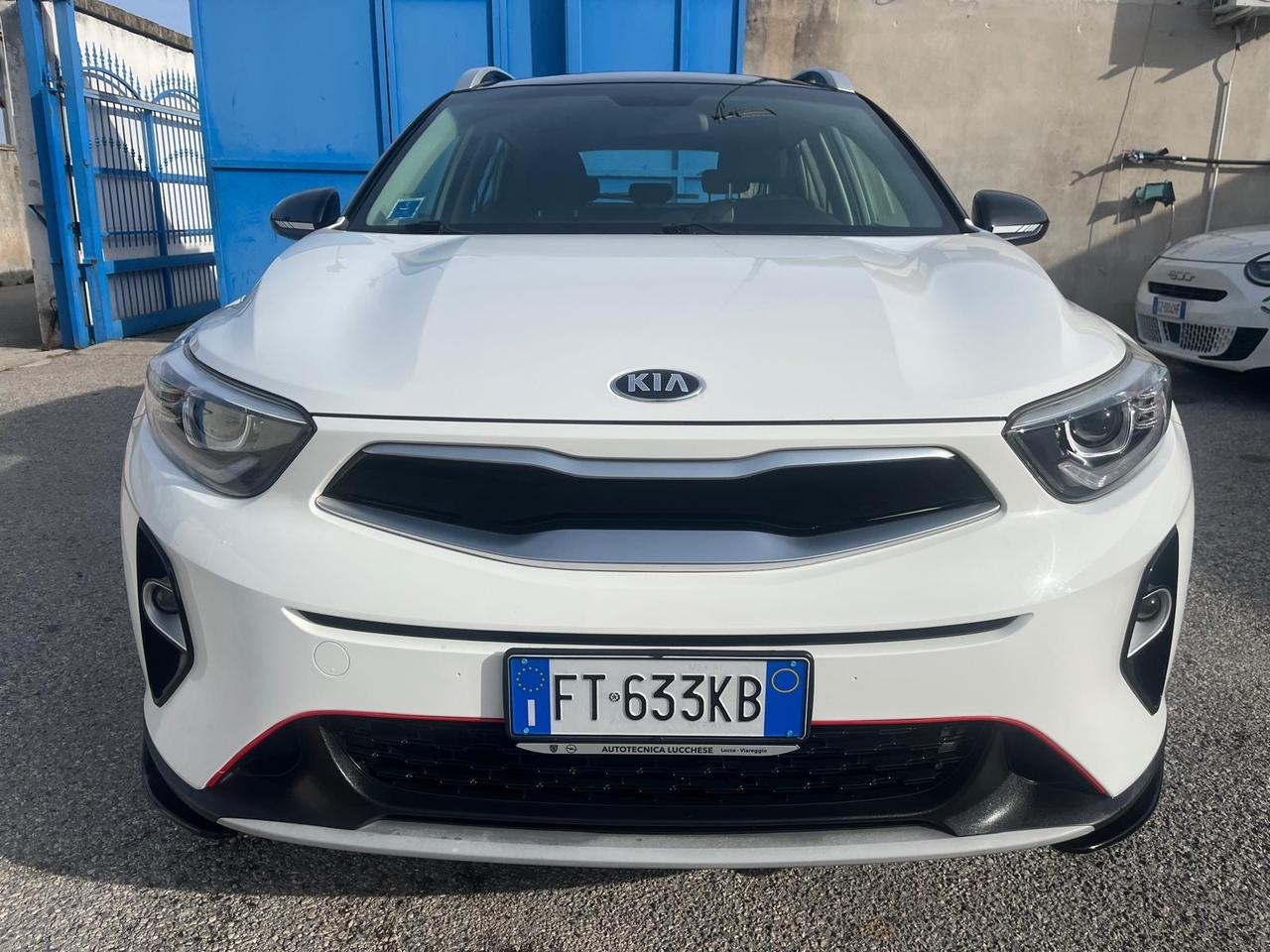 Kia Stonic -1.4MPI-gpl style design pack-2019