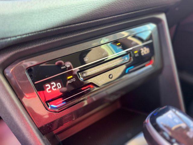 VOLKSWAGEN Tiguan 2.0 TDI 150 CV SCR DSG LIFE *UNIPROPRIETARIO*