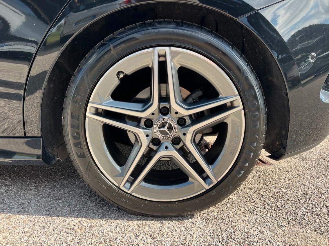 Mercedes-Benz B 180 d Premium auto - TETTO APR. - FULL OPTIONAL!!
