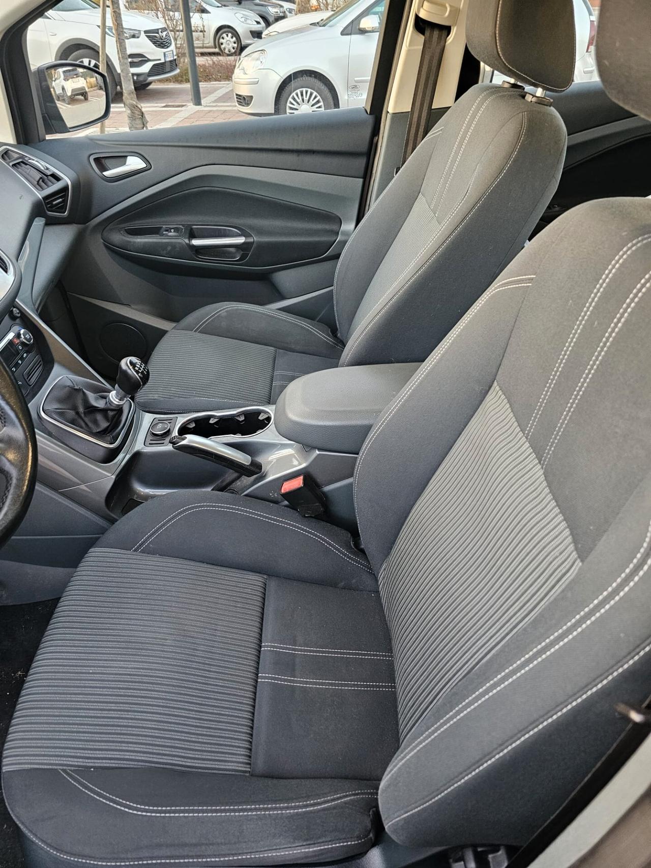 Ford C-Max 1.6 TDCi 115CV Titanium