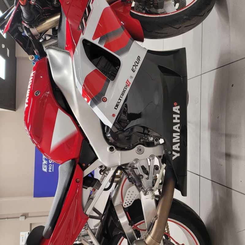 Yamaha YZF R1 - 2000