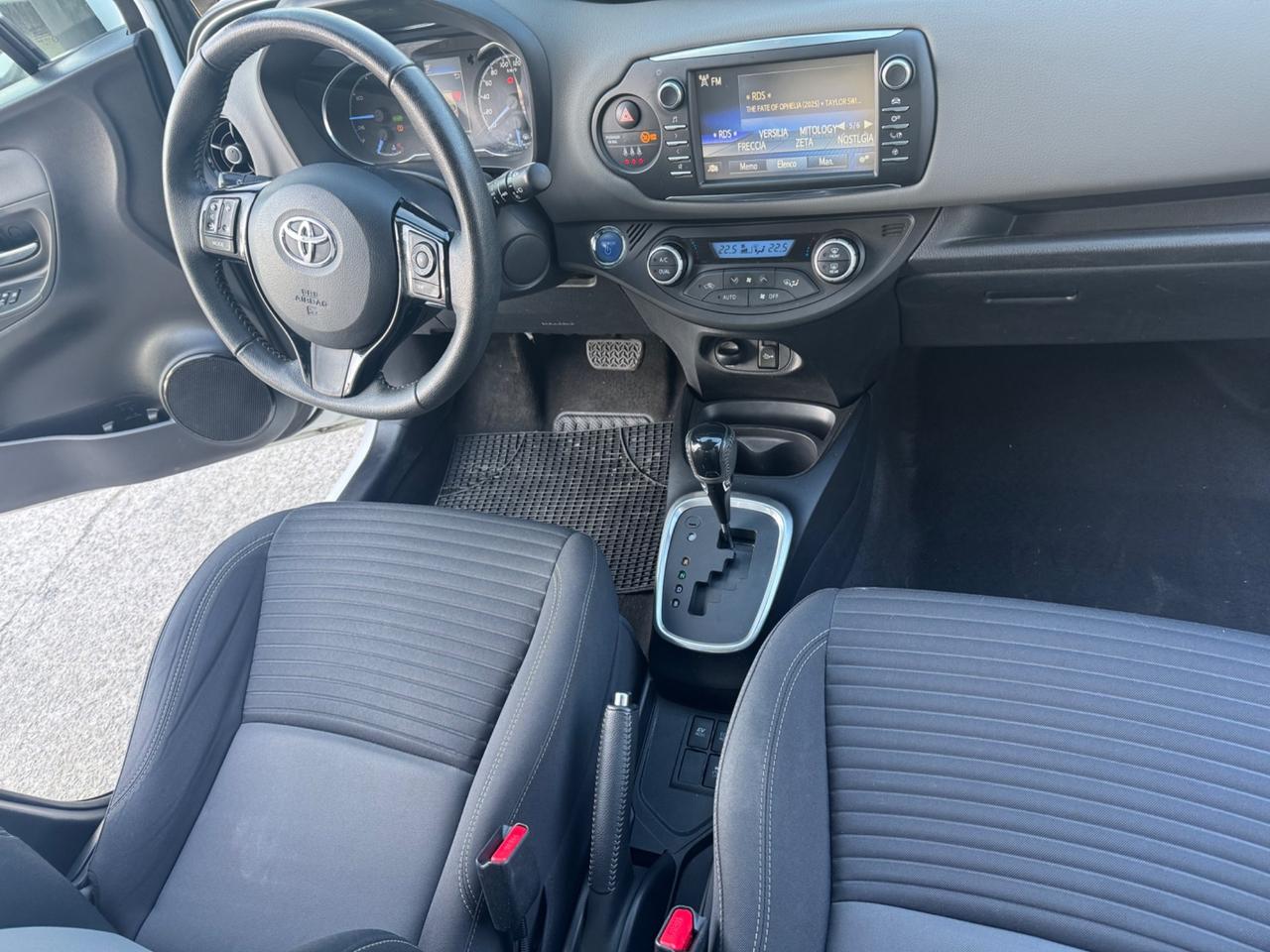 Toyota Yaris 1.5 Hybrid 5 porte Active