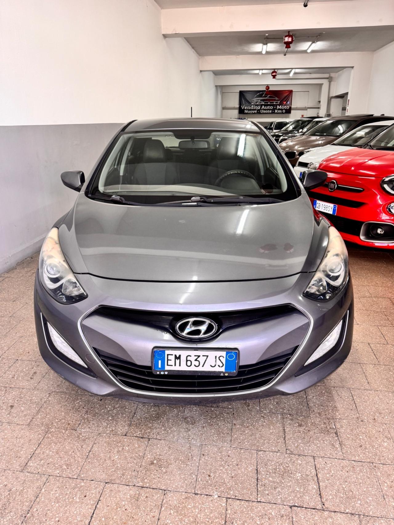 Hyundai i30 1.4 CRDi 90 Cv 5 Porte Classic - 2012