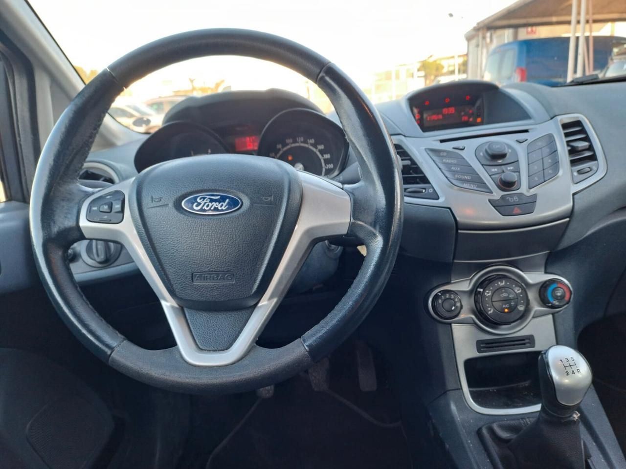 Ford Fiesta 1.2 benzina