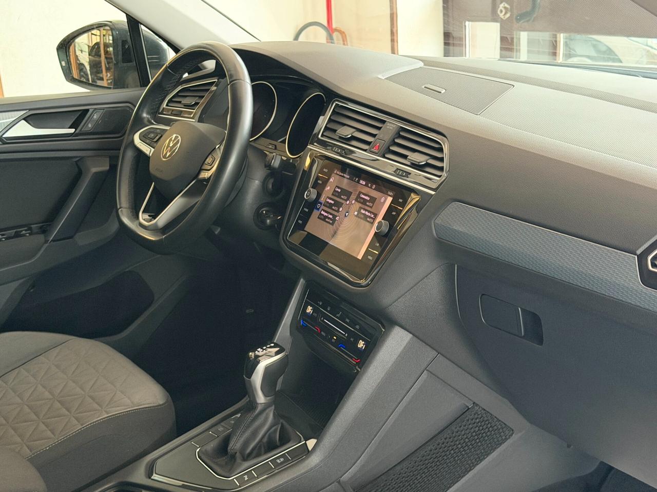 Volkswagen Tiguan 2WD 2.0 TDI 150 cv. DSG LIFE