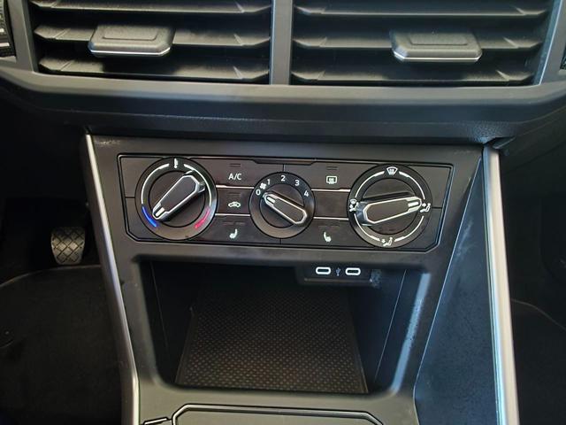 VOLKSWAGEN Polo 1.0 Life