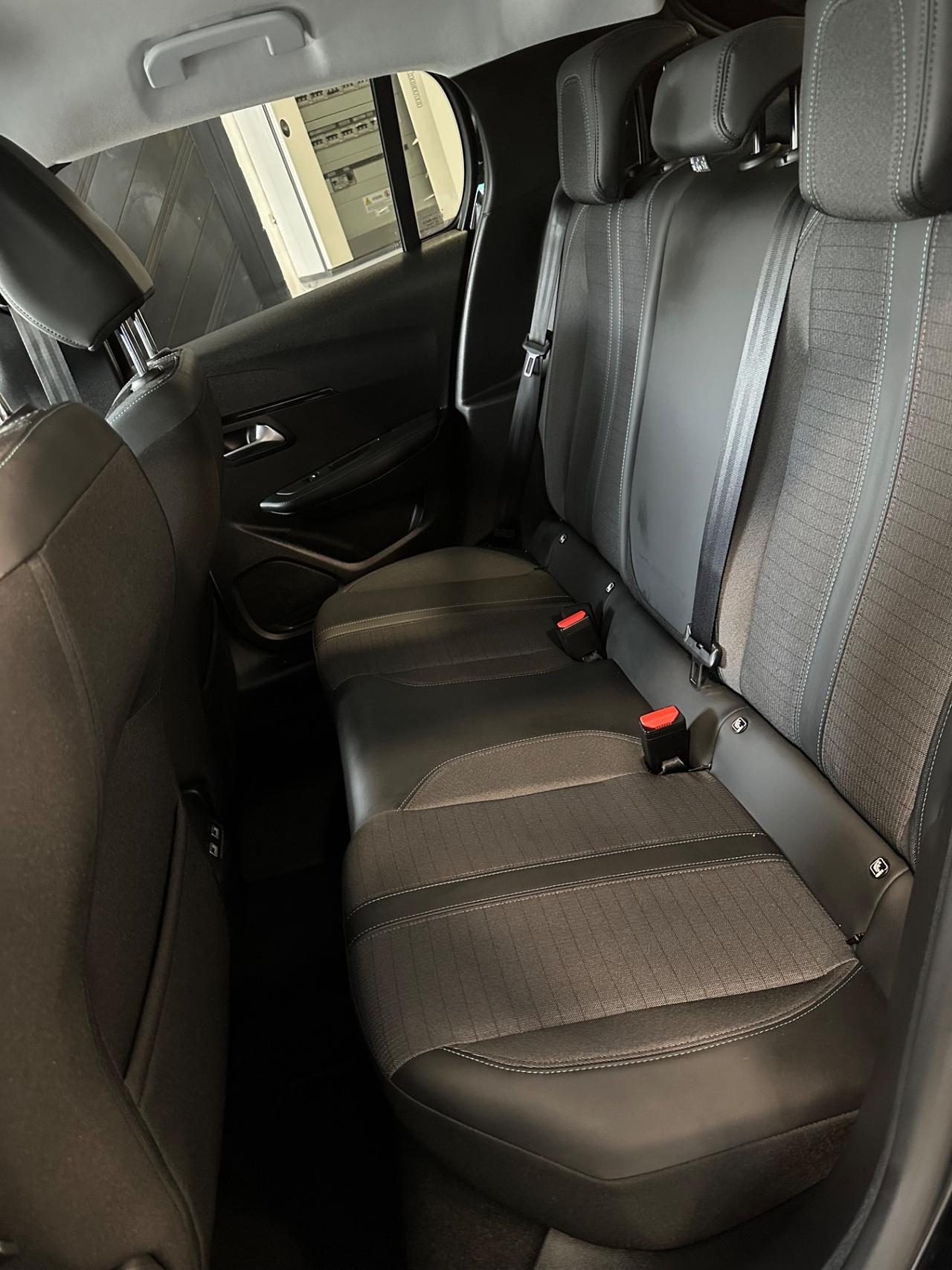 Peugeot 208 PureTech 75 Stop&Start 5 porte Allure Pack