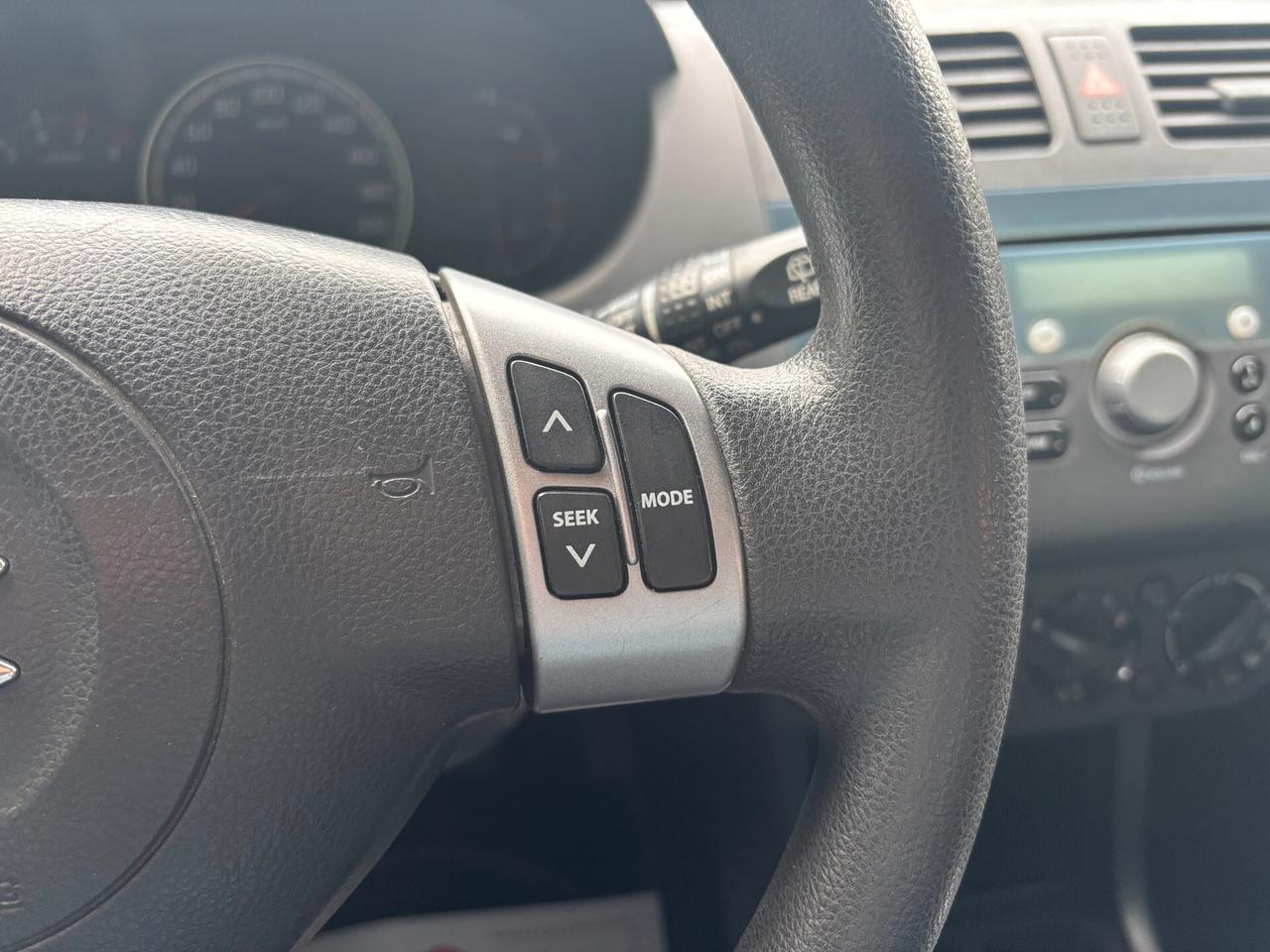 Suzuki Swift IV 5p 1.3 16v GLX 90cv(67kW)