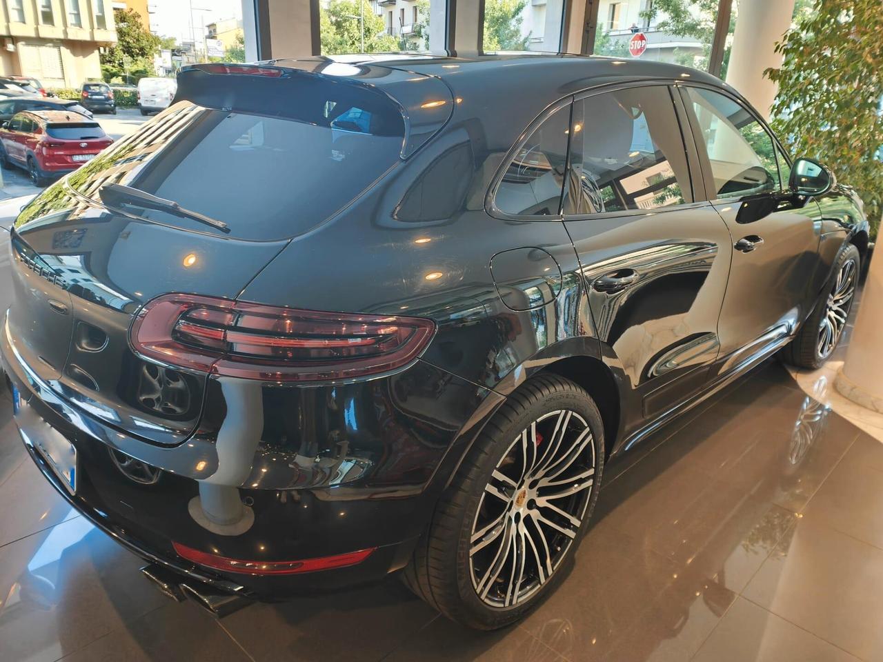 Porsche Macan 3.6 Turbo