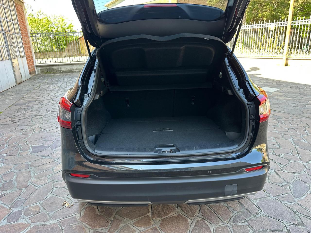 Nissan Qashqai 1.5 dCi N-Connecta