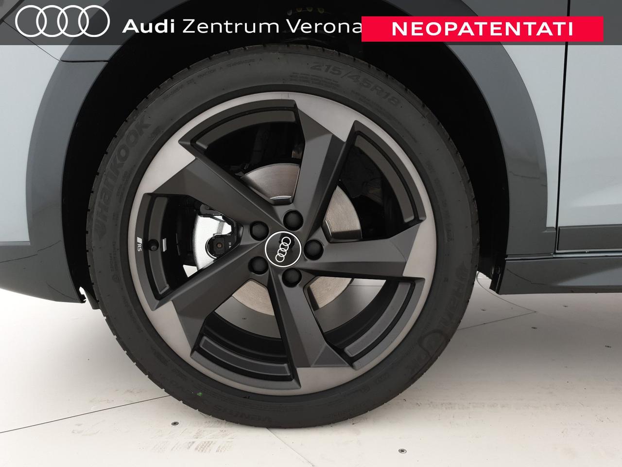 Allstreet 30TFSI 116CV S tronic Identity Contrast