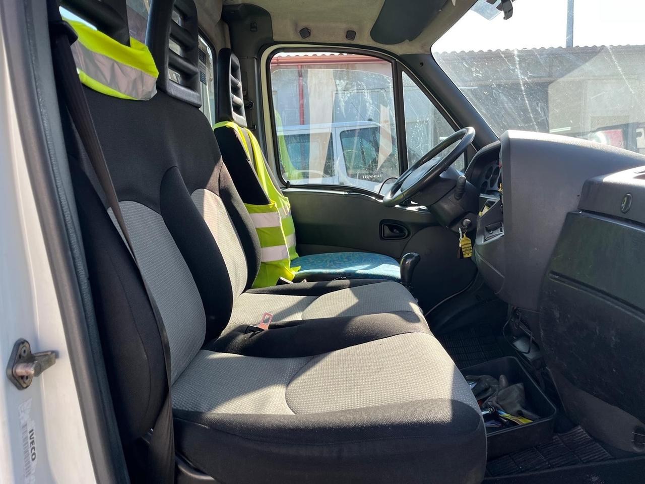 Iveco 50C13 2.8 carro attrezzi “pat.B”-2000