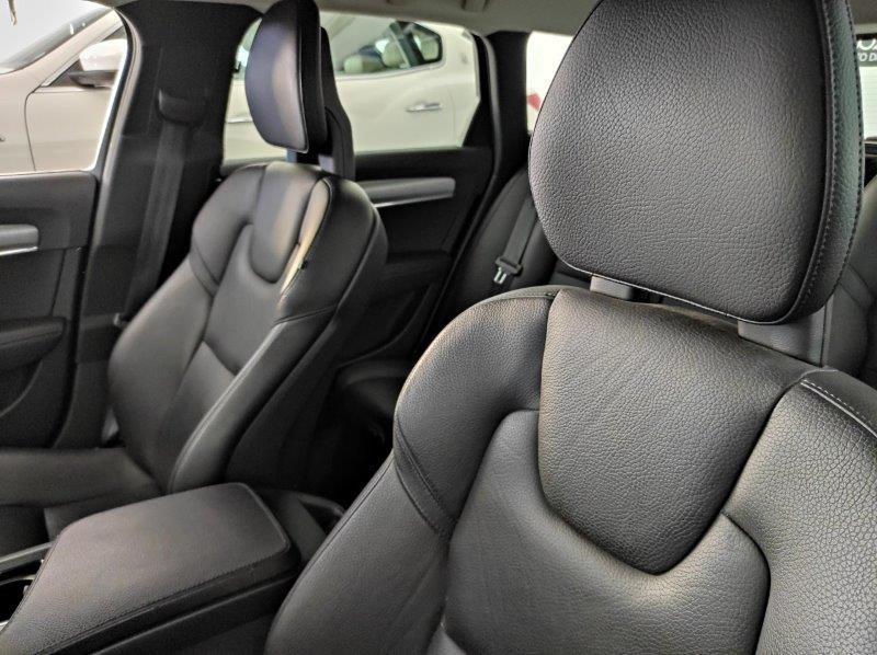 VOLVO V90 (2016-->) - V90 D3 Business Plus