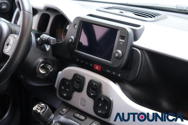 FIAT Panda CROSS 4x4 0.9 TWINAIR TURBO S&S NEOPATENTATI